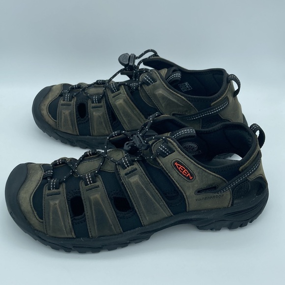 KEEN GREEN GREY TARGHEE III SANDALS - Picture 2 of 7